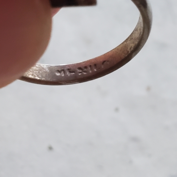 Unlisted Rings - Picture 11 of 15